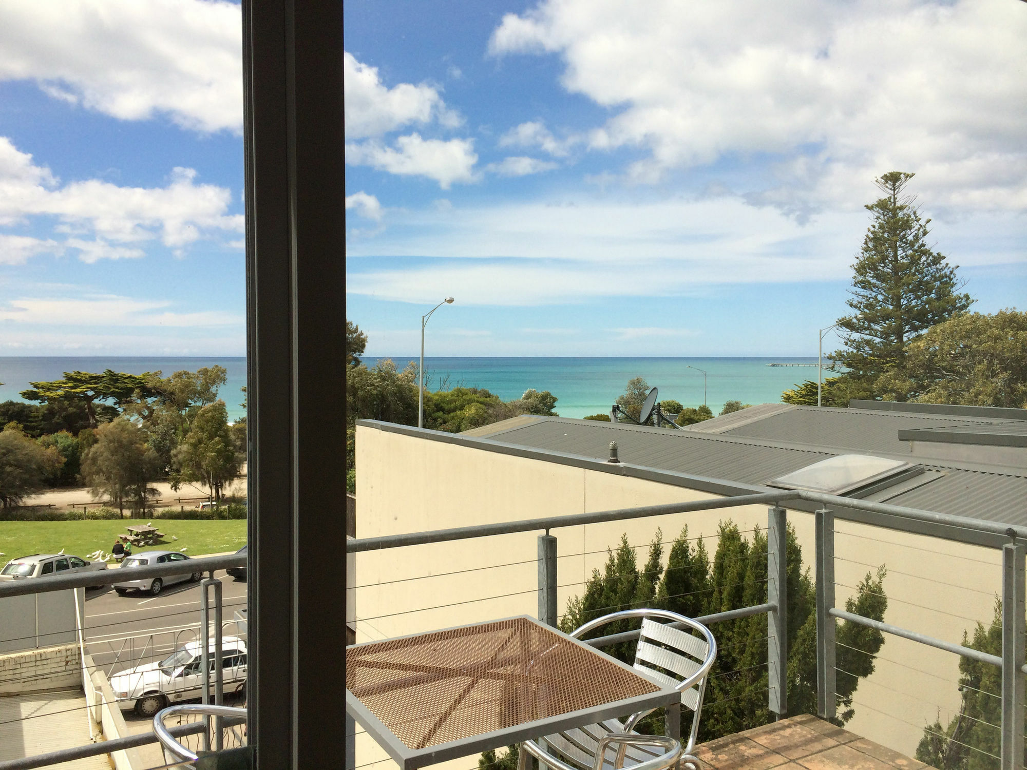 Phoenix Apartments Lorne Luaran gambar